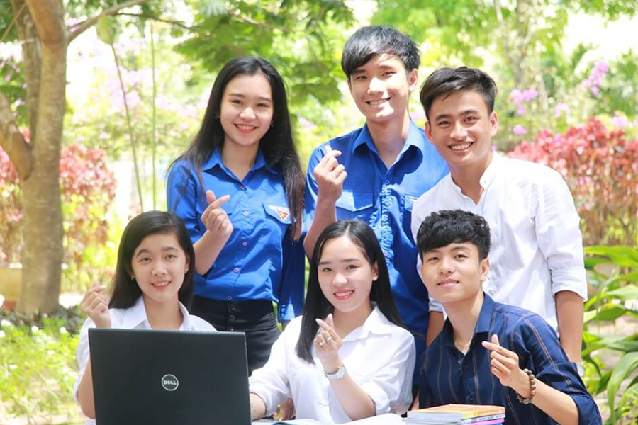 Ai nên sử dụng mũ bảo hiểm siêu nhẹ - Đó là học sinh sinh viên