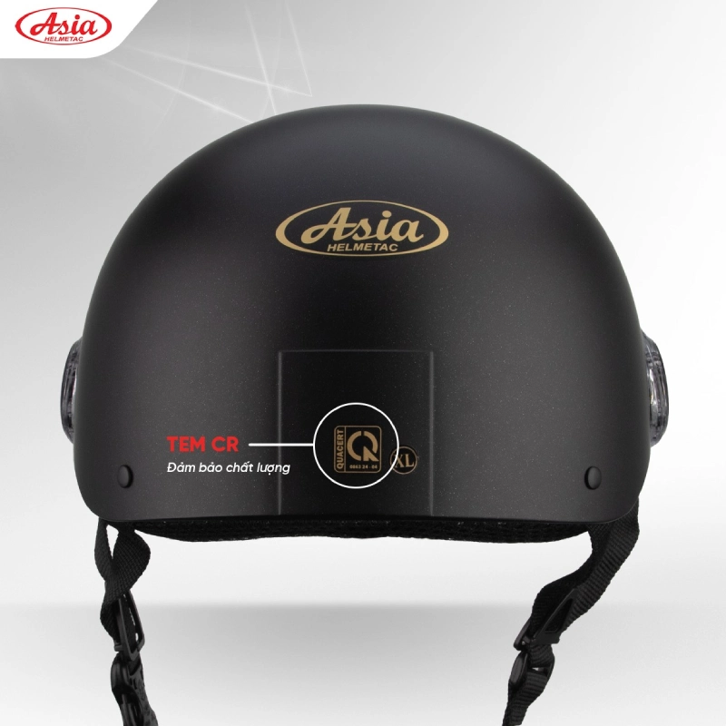 Mũ bảo hiểm đạt chuẩn có Tem CR phía sau