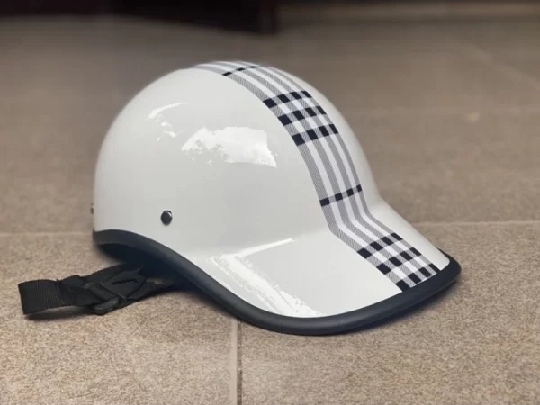 mũ bảo hiểm 30k