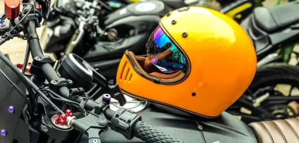 Mũ bảo hiểm Fullface Royal M141