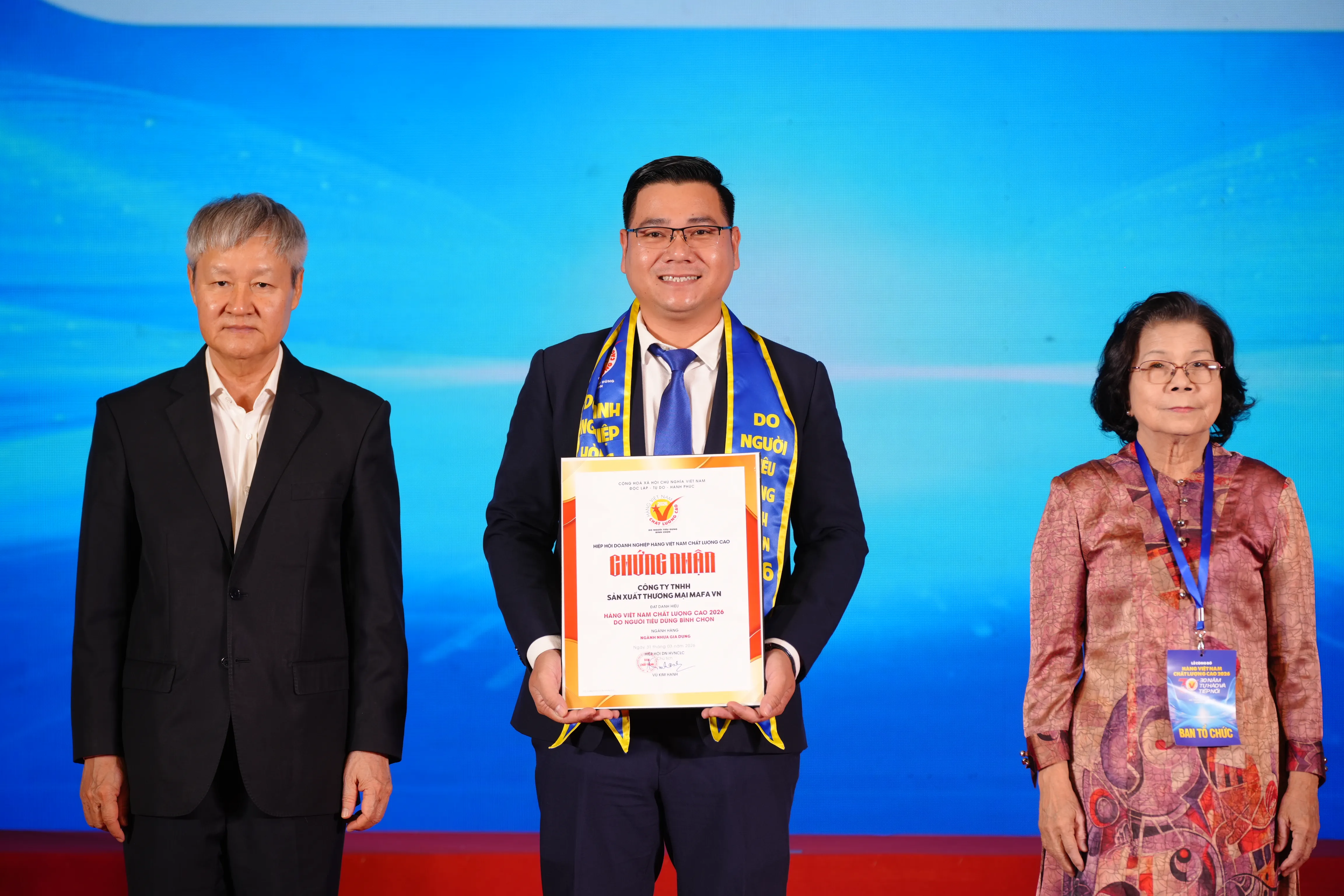 Thương hiệu Asia của Công ty sản xuất thương mại kỹ thuật Á Châu được vinh danh hàng Việt Nam chất lương cao bới thương hiệu Asia