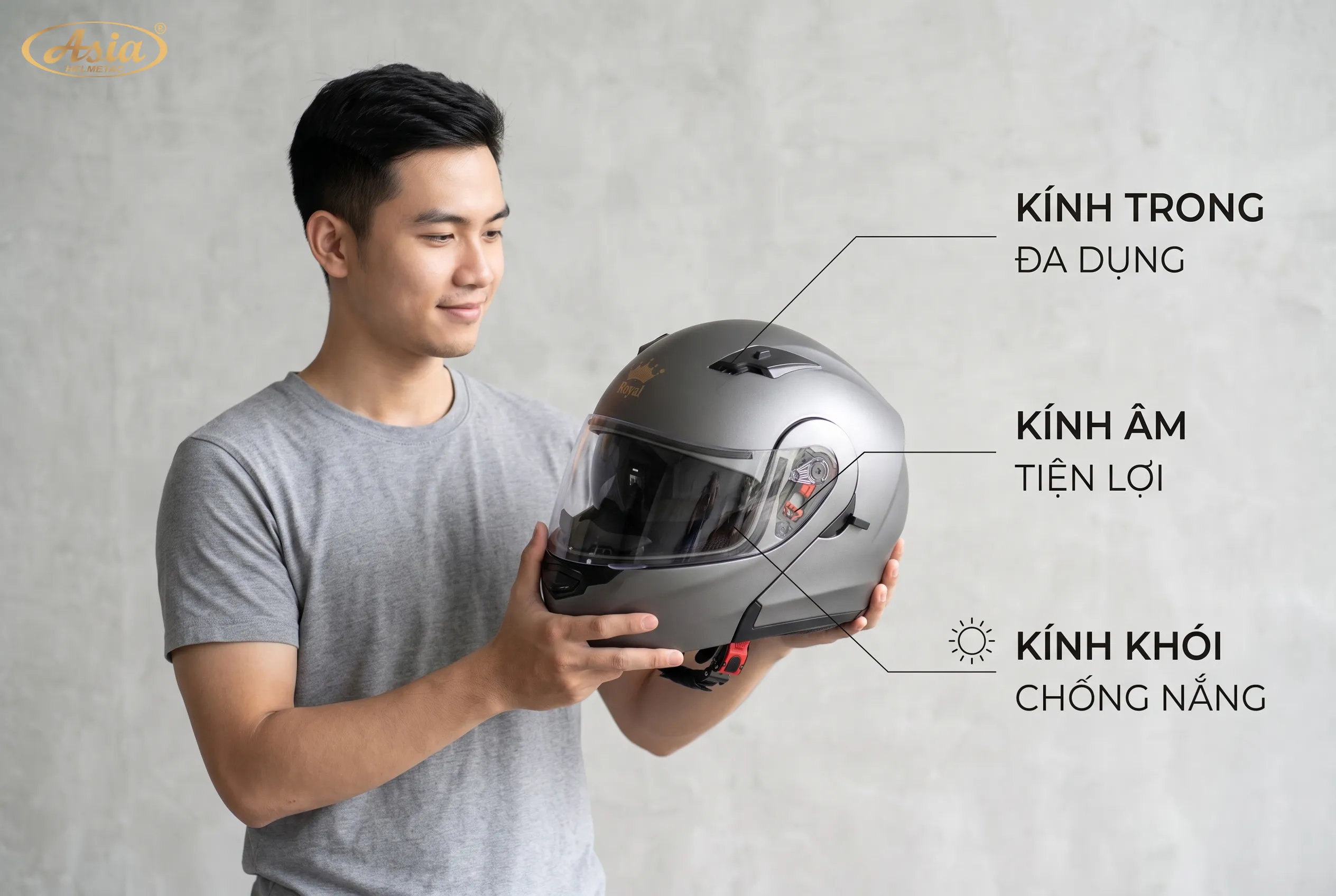 Mũ bảo hiểm nam có kính nên chọn kính trong hay kính khói